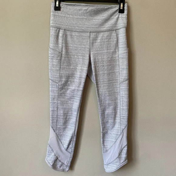 Athleta Women's Small High Rise Jacquard Mesh Chat to Town Capri Crop Leggings - Picture 5 of 16